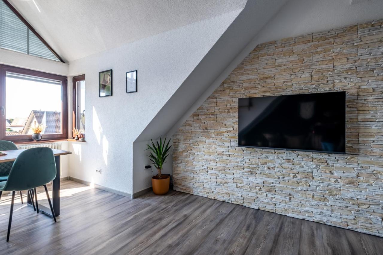 Nature Terminal Apartment - Unterwegs Zuhause Steinenbronn ภายนอก รูปภาพ