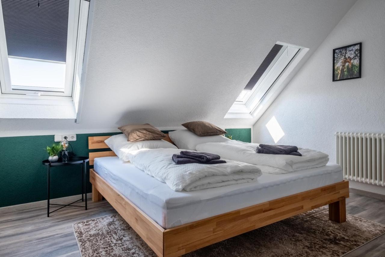 Nature Terminal Apartment - Unterwegs Zuhause Steinenbronn ภายนอก รูปภาพ